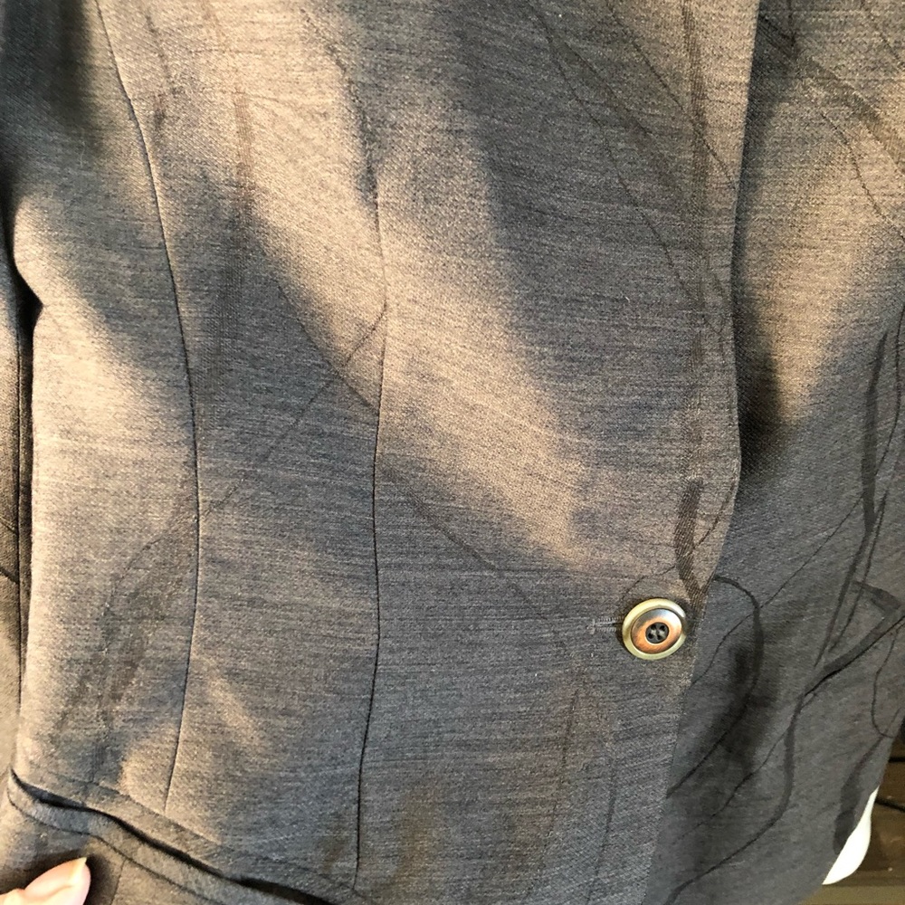 Jacket With Beautiful Pattern. - image 4